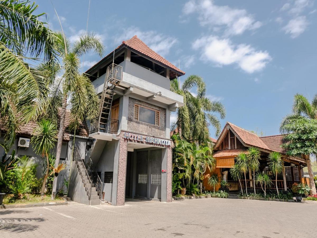 Hotel Mahkota Plengkung By Ecommerceloka Banyuwangi  Exterior foto